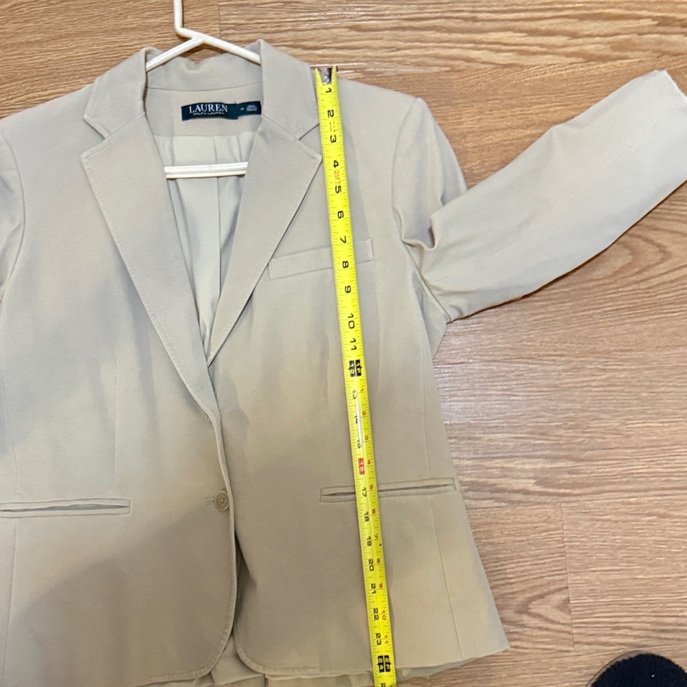 Ralph Lauren Tan Blazer - Picture 5 of 6